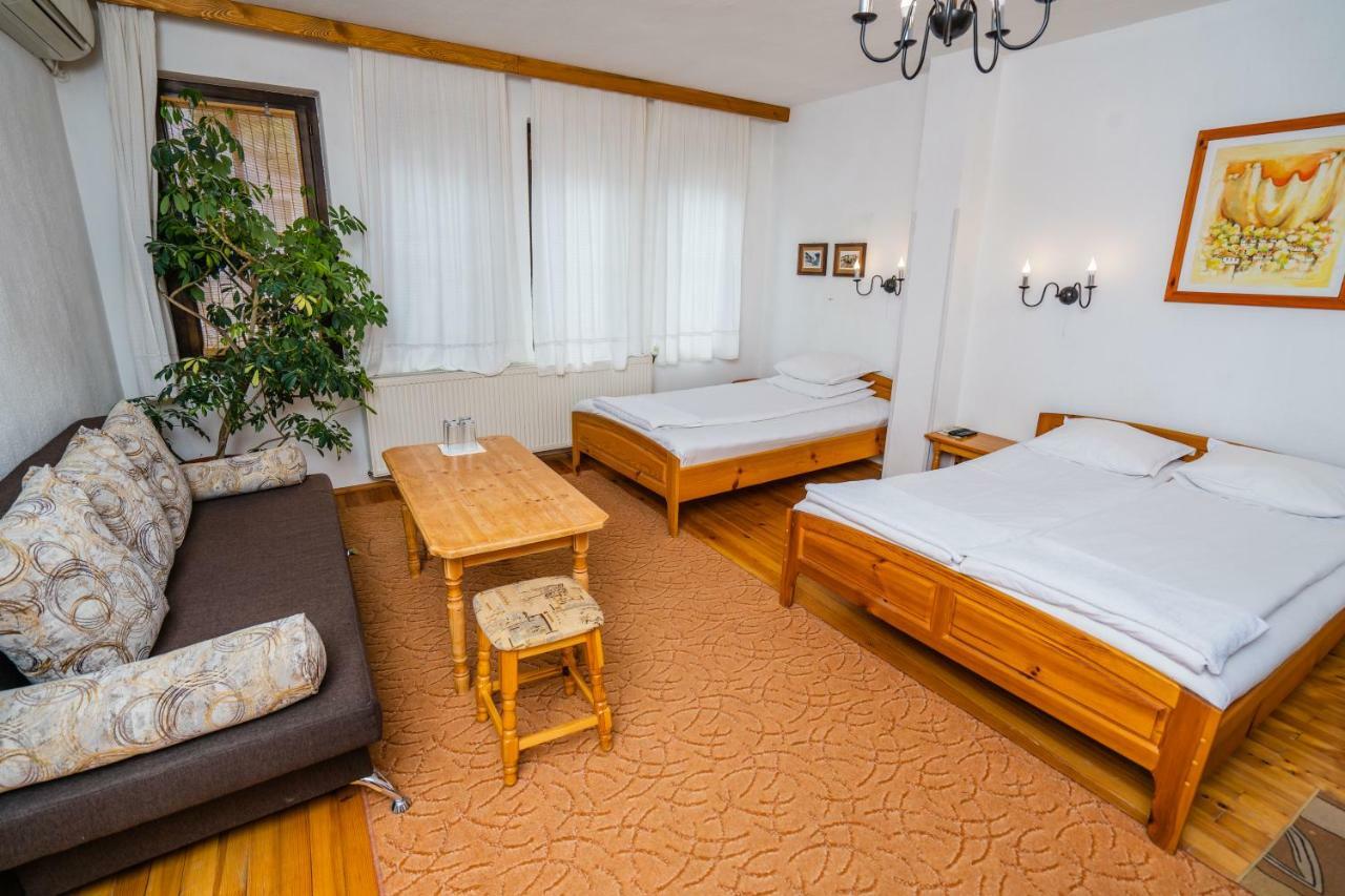 Toni'S Guest House Melnik  Exterior photo