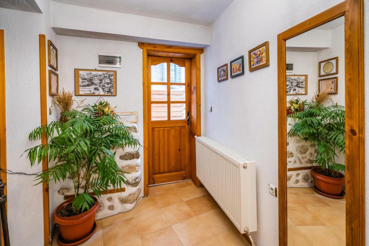Toni'S Guest House Melnik  Exterior photo