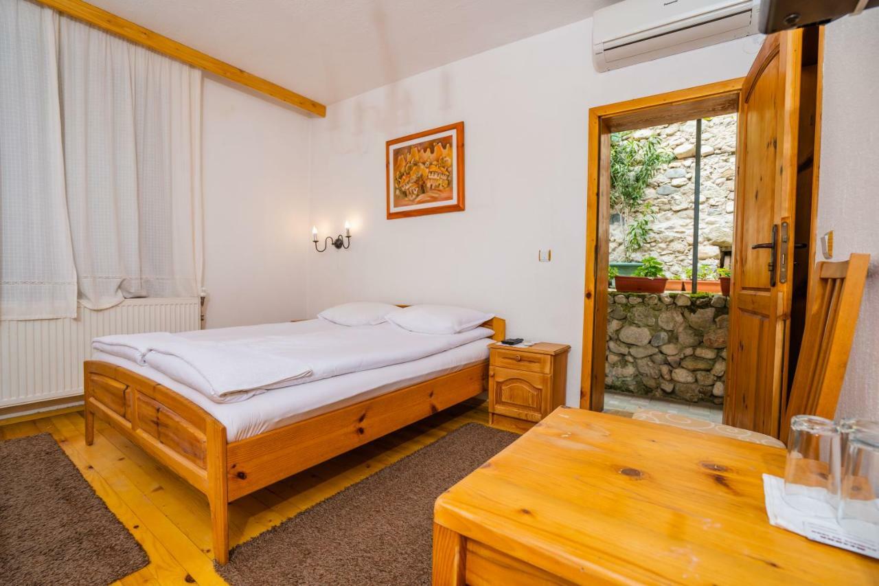 Toni'S Guest House Melnik  Exterior photo